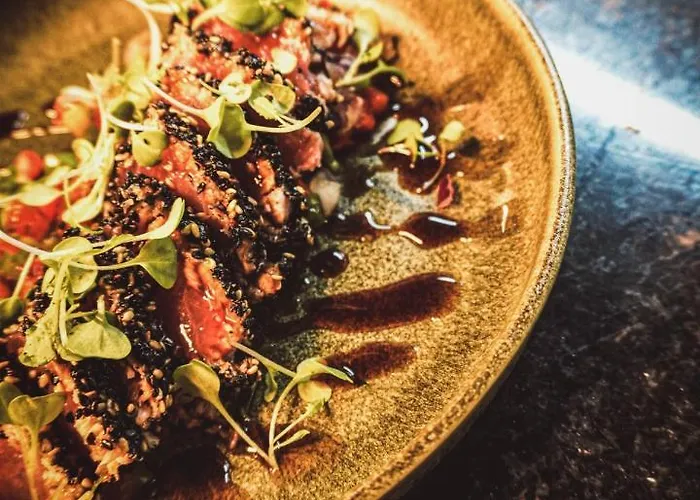 Pate'o & אכסניה